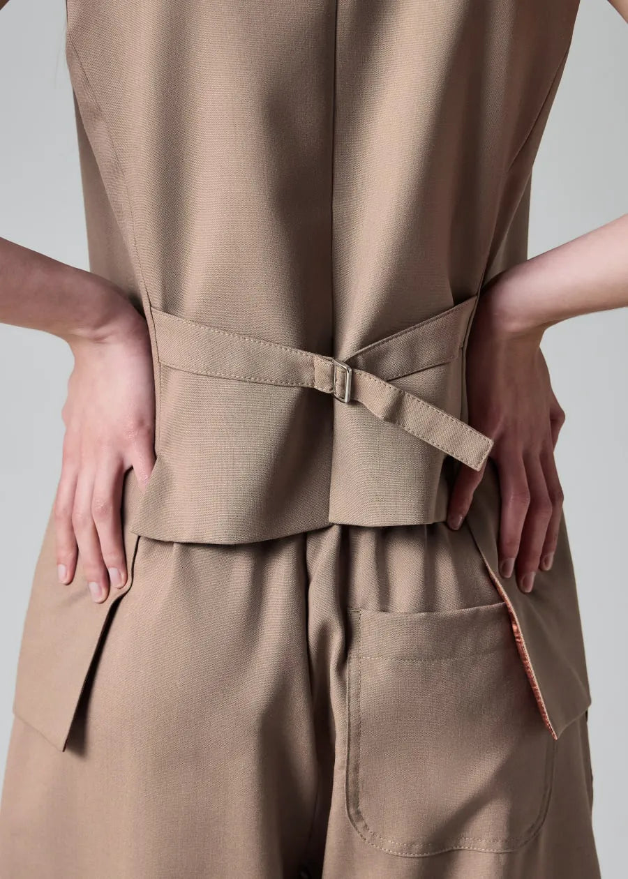 Taupe
