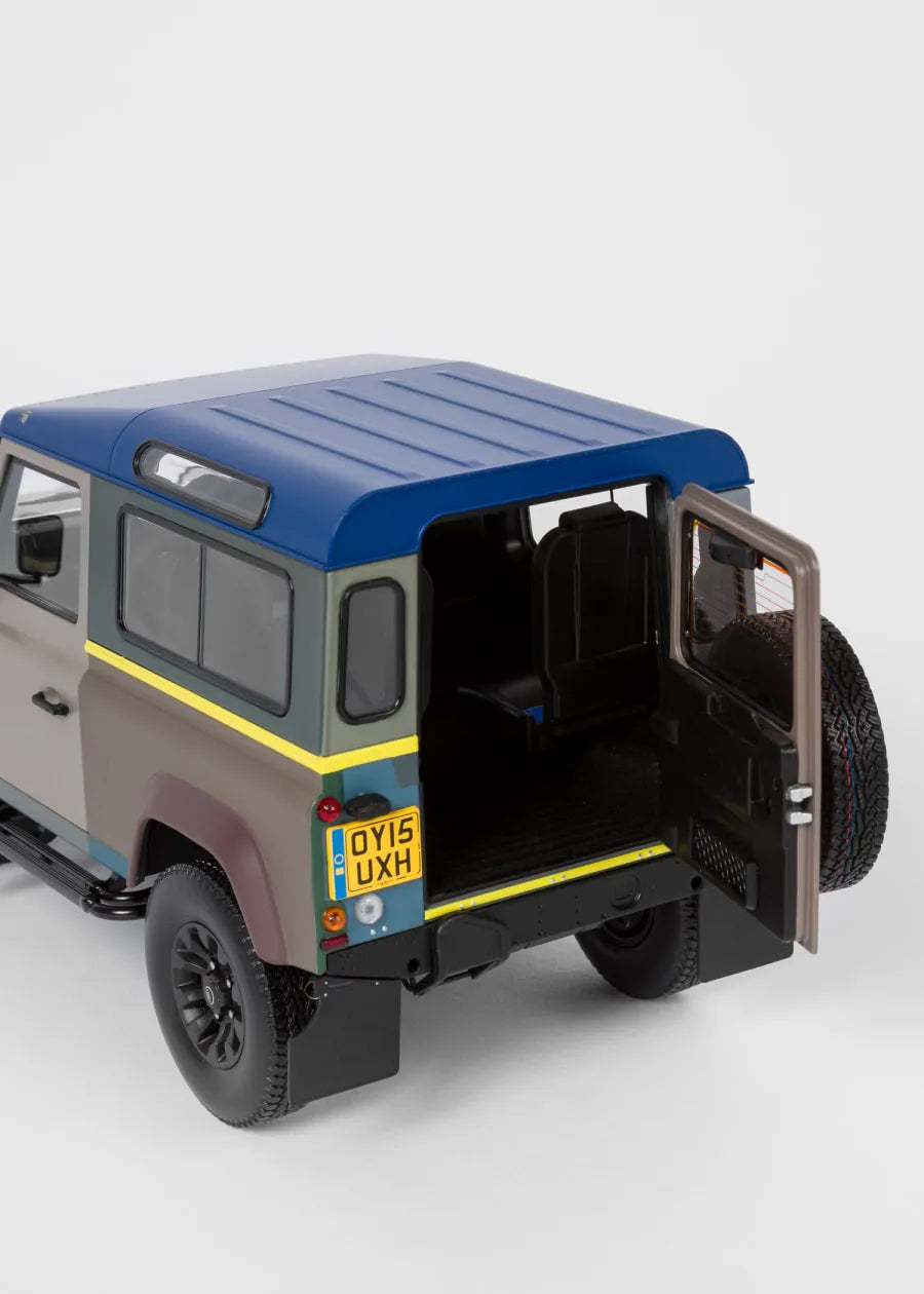 Large - 1:18 Scale