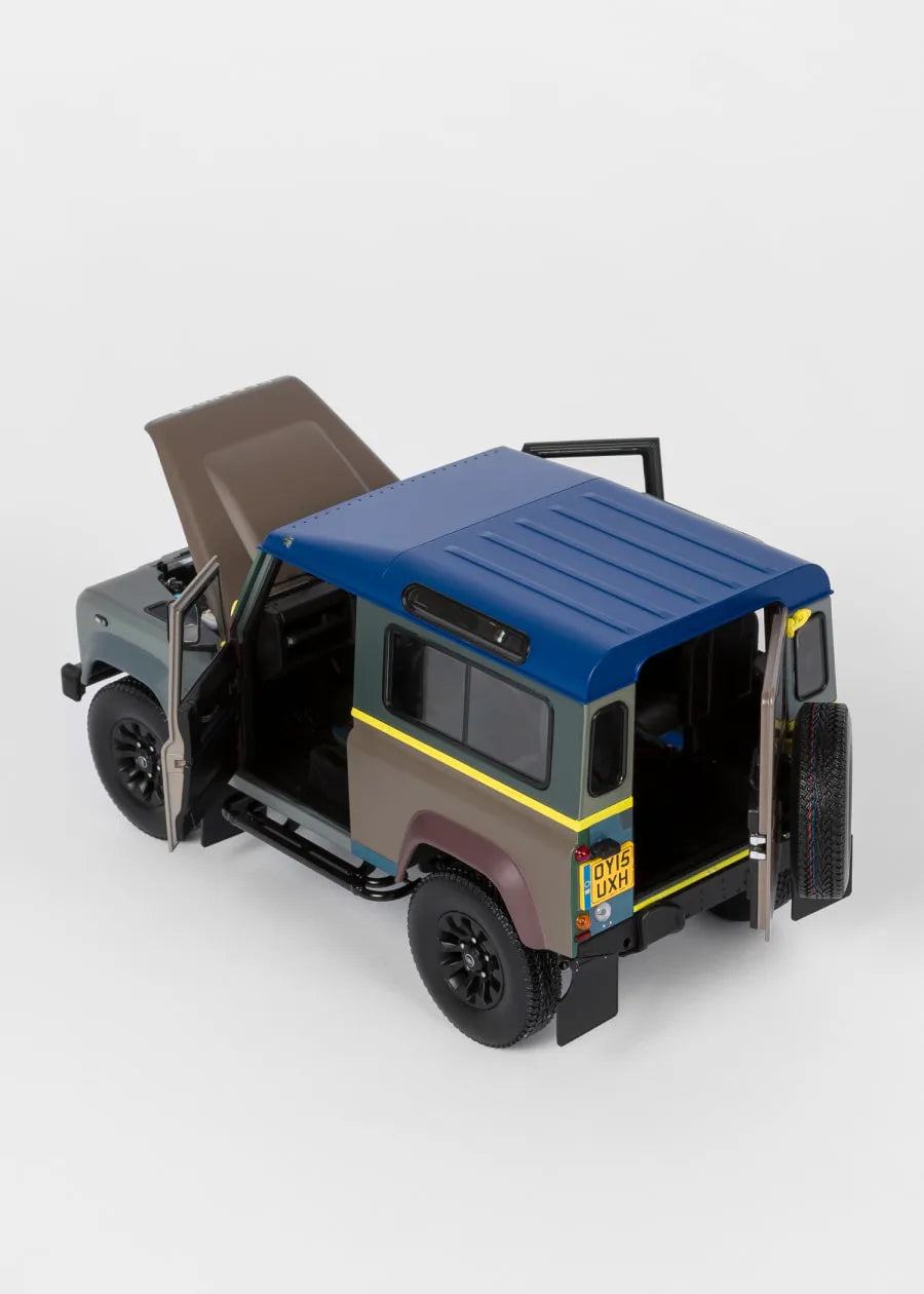 Large - 1:18 Scale