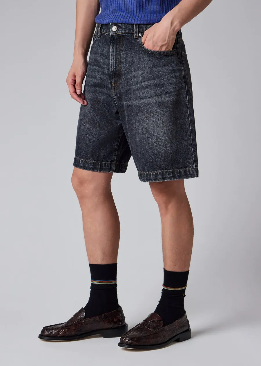 Mid-Wash Black
