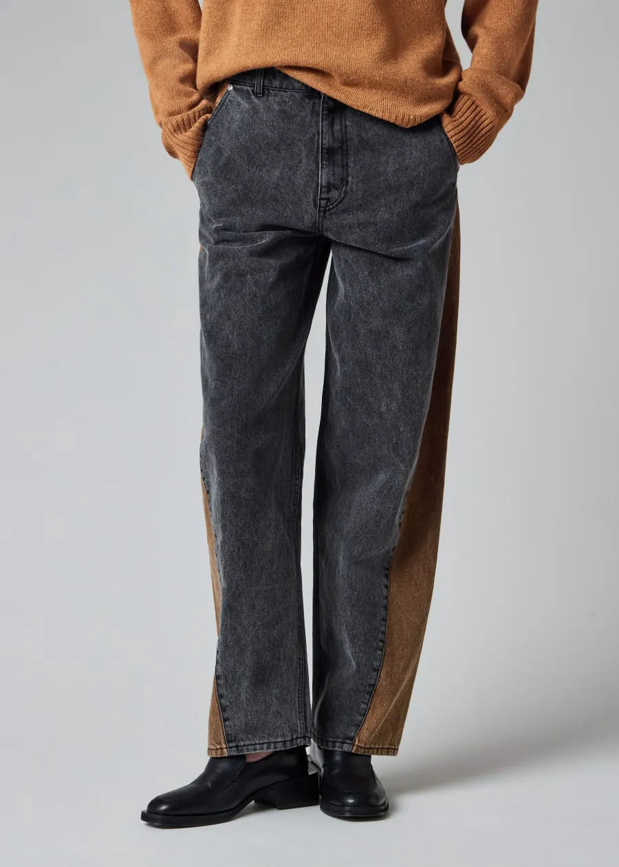 Women's Contrast Barrel Leg Jeans